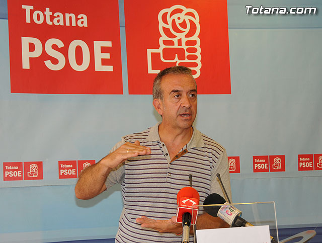 Juan Fco. Otálora, portavoz del PSOE de Totana, en una foto de archivo / Totana.com