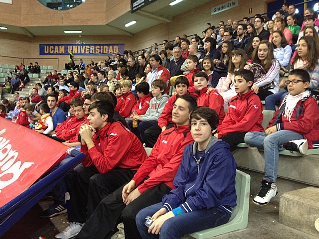 Fotos: El Club Baloncesto Totana visita el Palacio de los Deportes de Murcia 
