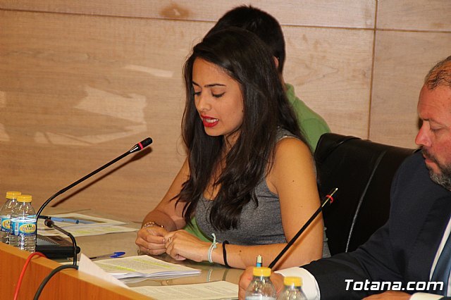 Isabel Molino durante el pleno / Totana.com