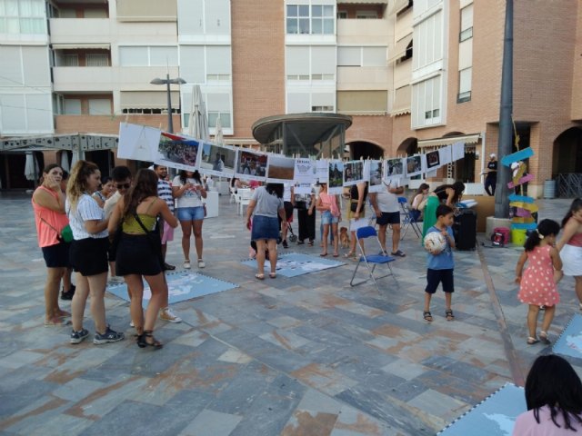 Unas 150 personas participan en la actividad “Culturas en la calle” del proyecto Totana Diversa, que promueve la Fundación Cepaim