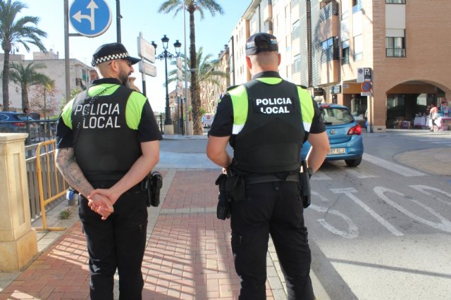 La Policía Local refuerza los servicios de tarde y noche durante los fines de semana del mes de agosto coincidiendo con la celebración de fiestas