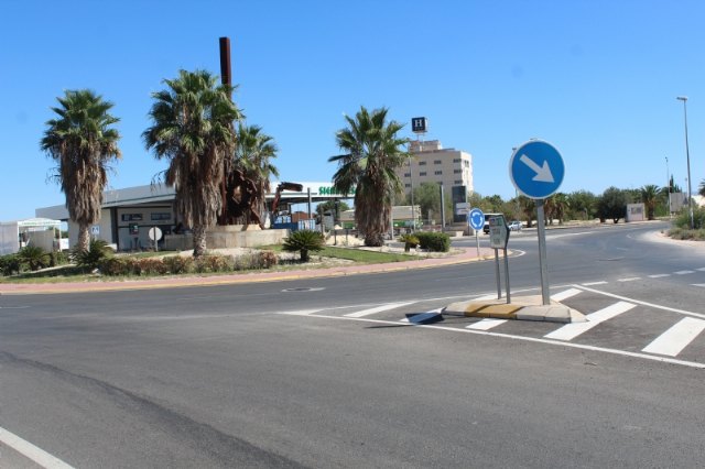 Finalizan las obras de reparación y acondicionamiento de la estación de bombeo de residuales y la rotonda de acceso al polígono industrial “El Saladar”