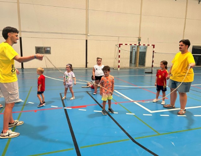 Acometerán obras de ampliación de la instalación eléctrica de baja tensión en el Complejo Polideportivo Municipal de El Paretón