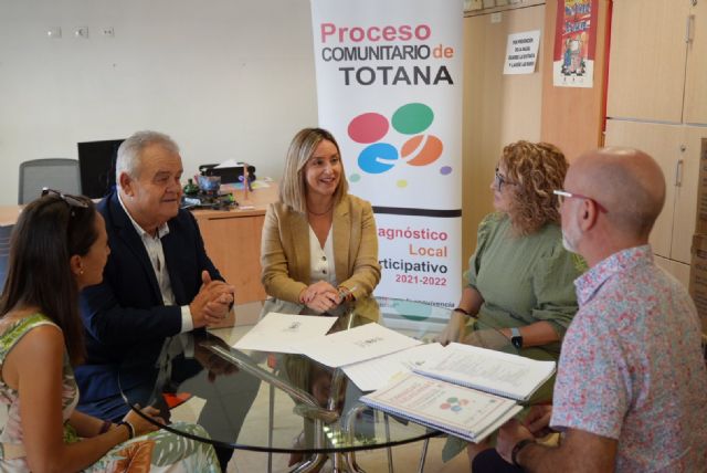 La Comunidad y el Ayuntamiento de Totana impulsan un plan municipal para la inclusión social en entornos vulnerables