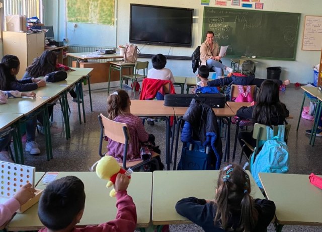 Más de 200 familias de 300 escolares se benefician este curso 2023/2024 de los Servicios Matinales de Proximidad en los colegios de Totana