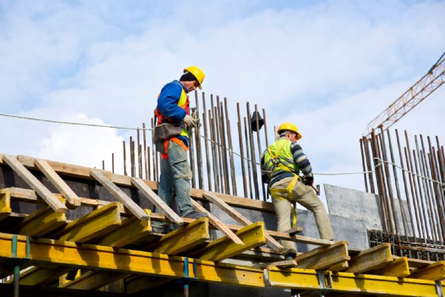 Impugnan la licitación de naves industriales en Totana por incumplir normativa de costes