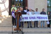 Totana celebra el acto institucional con motivo del Día Internacional de la Eliminación de la Violencia contra la Mujer - Foto 21